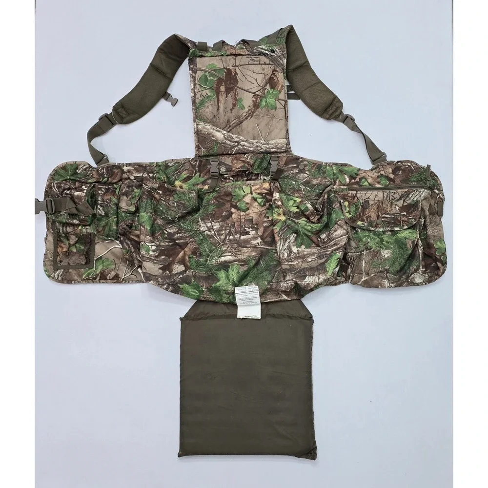 RedHead Realtree Xtra Green Camo Hunting Vest with Padded Seat Men One Size